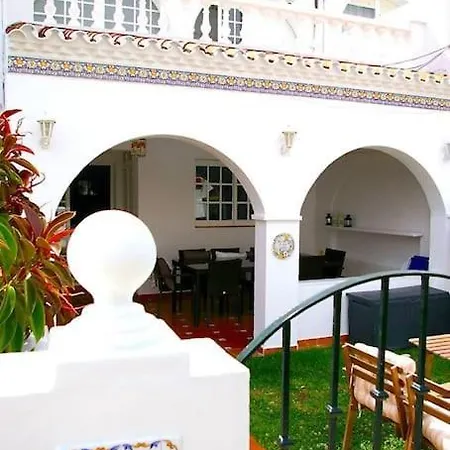 Playa Paraiso 79 - Townhouse At The For Up To 7 Guests * Manilva